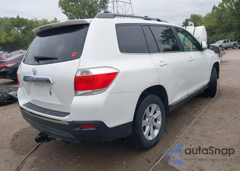 2012 Toyota Highlander Base V6 z USA, uszkodzony, nr VIN 5TDZK3EH3CS086620